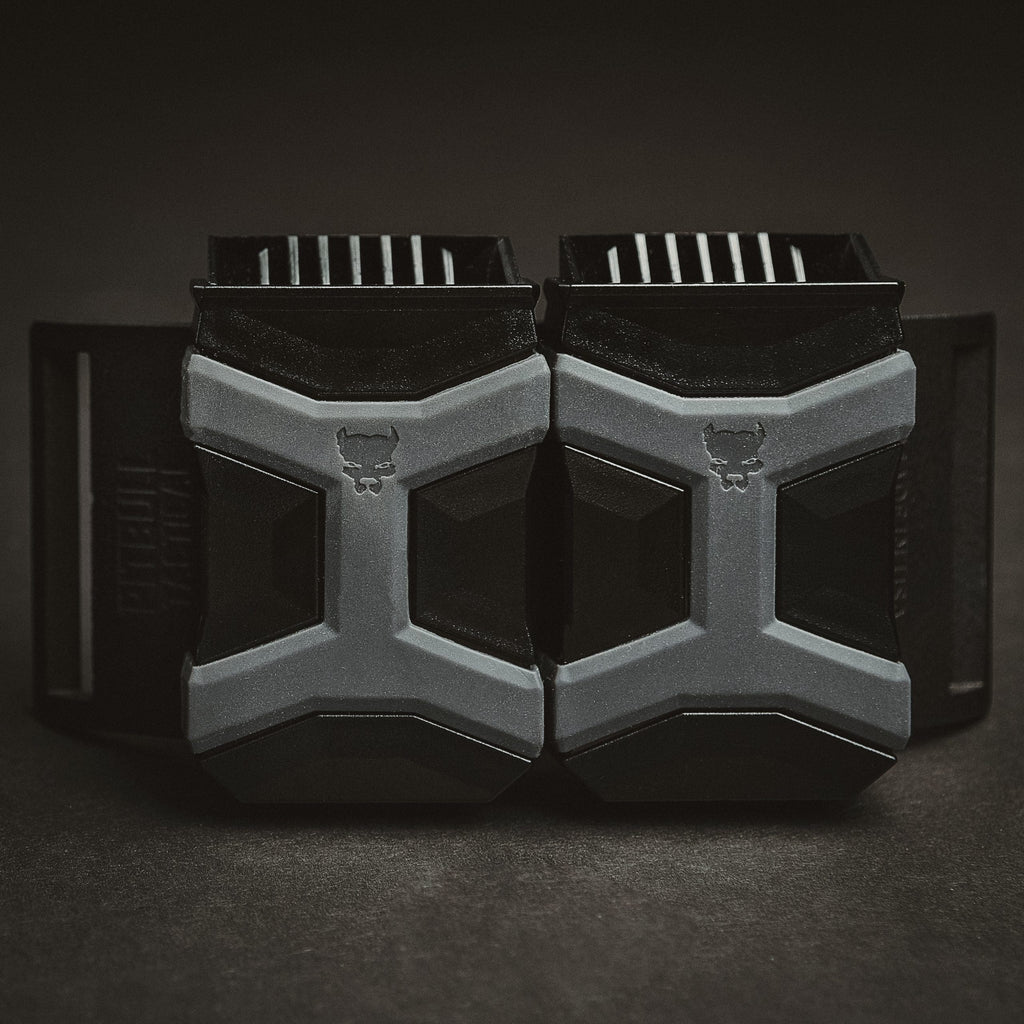 Universal Double Mag Holder - Black w/Grey Band image
